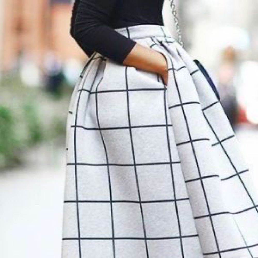 Chicwish Grid Print Pleated Midi Skirt Size XXL